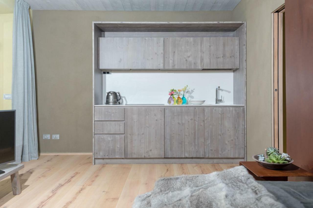 Tulipa Natural Home Мецолаго Екстериор снимка